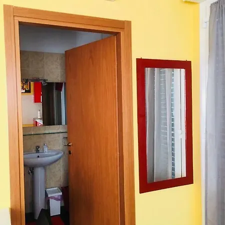 Gilda House