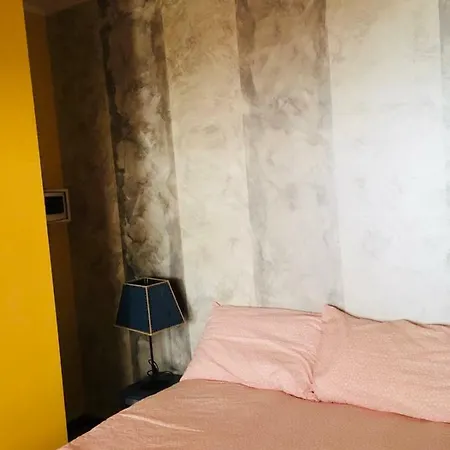 Gilda House